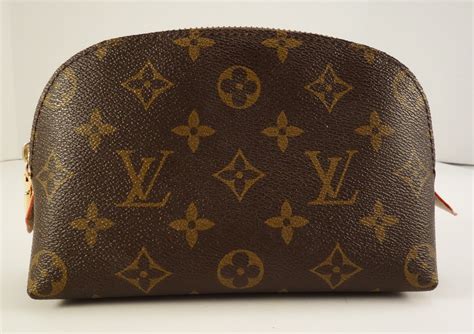 fake louis vuitton makeup box|Louis Vuitton counterfeit.